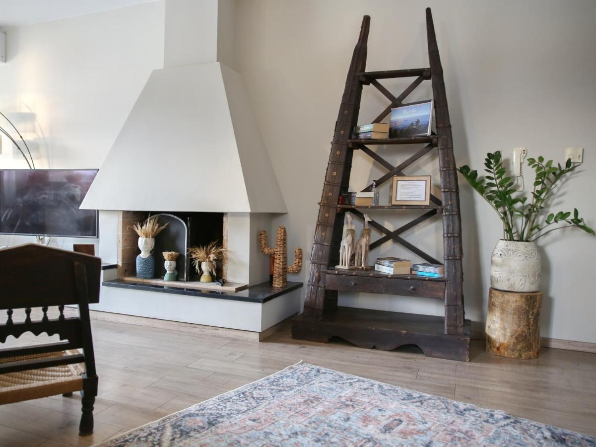 Boho Beach House In Itea-Delphi Экстерьер фото